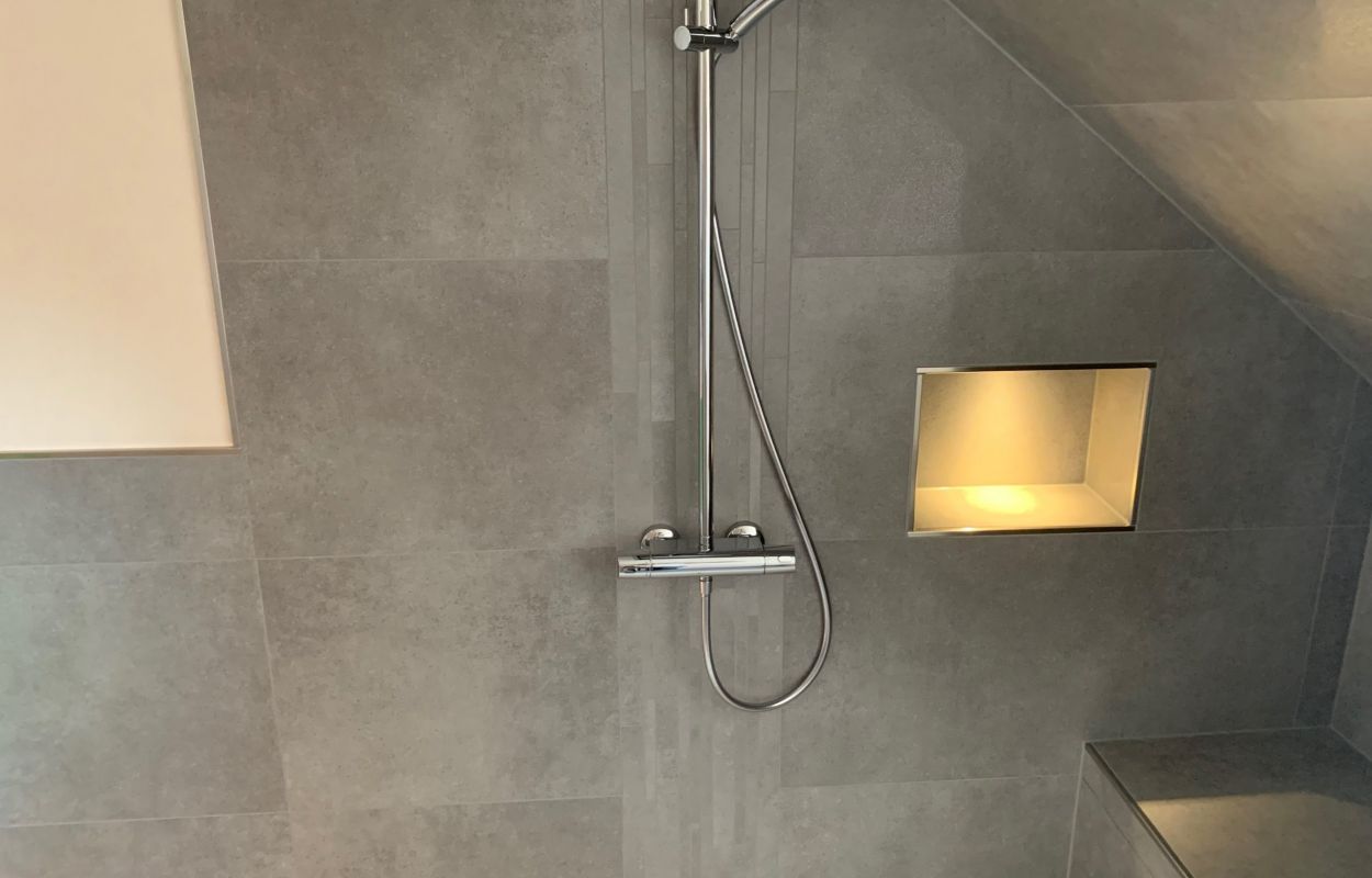 Badsanierung aus Ahrweiler und Andernach vom Meisterbetrieb Fliesen Weissmann